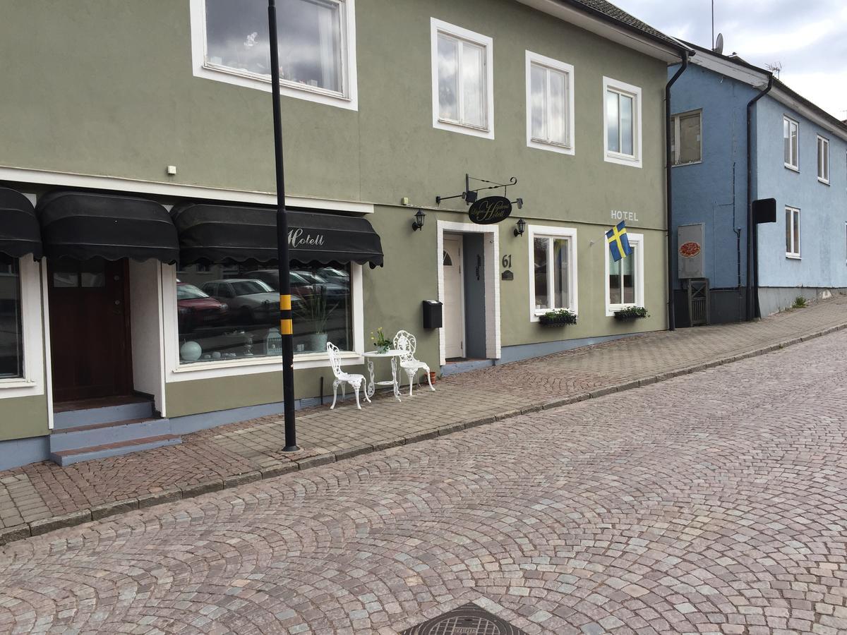 Hoejdens Lagprishotell Mönsterås Zewnętrze zdjęcie