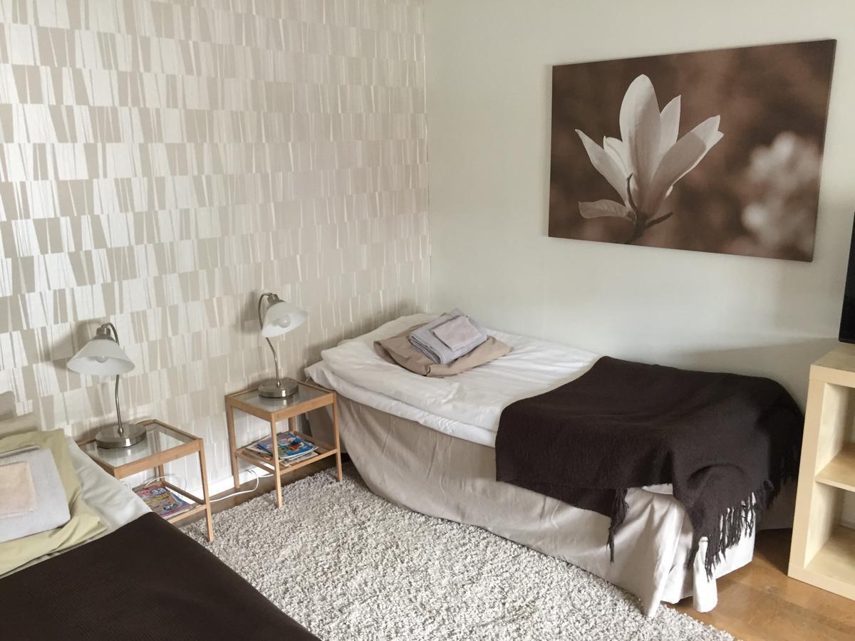 Hoejdens Lagprishotell Mönsterås Zewnętrze zdjęcie